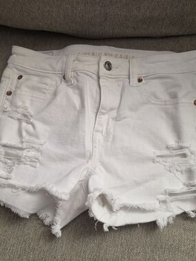 American Eagle Outfitters White Distressed Frayed-Hem Jean Shorts